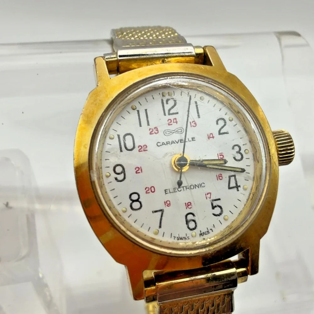 Caravelle Electronic Ladies Wristwatch Gold Tone Mesh Band For Parts